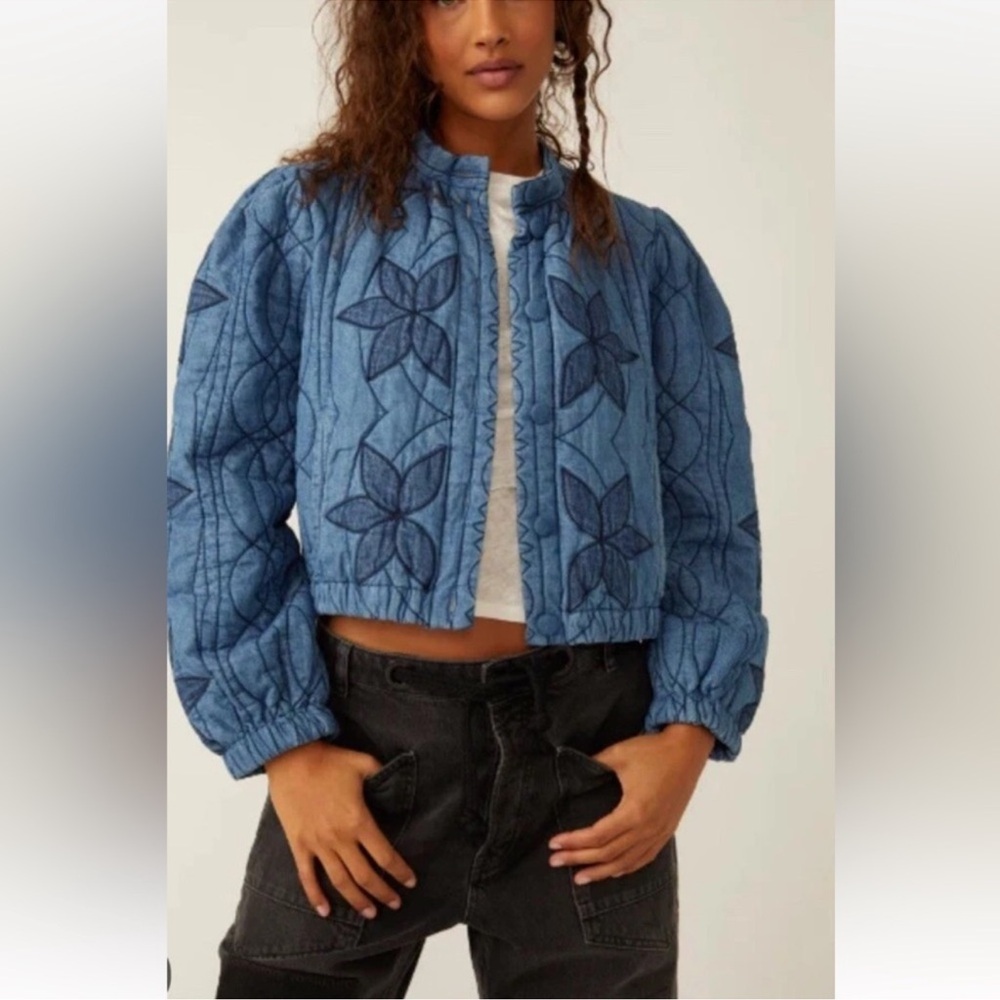 Blue Floral Quilted Women's Jacket
